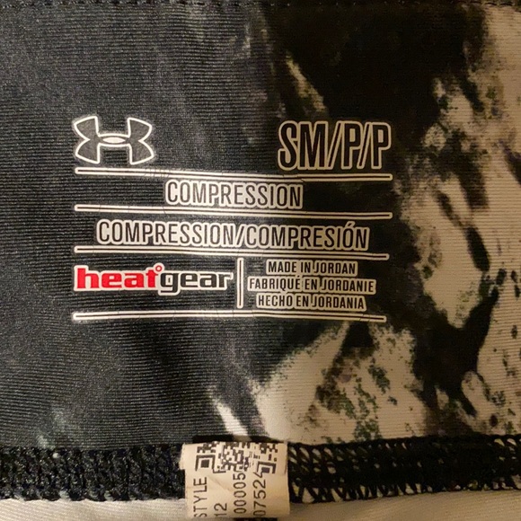 Under armour compression workout pants snake print - Picture 4 of 4